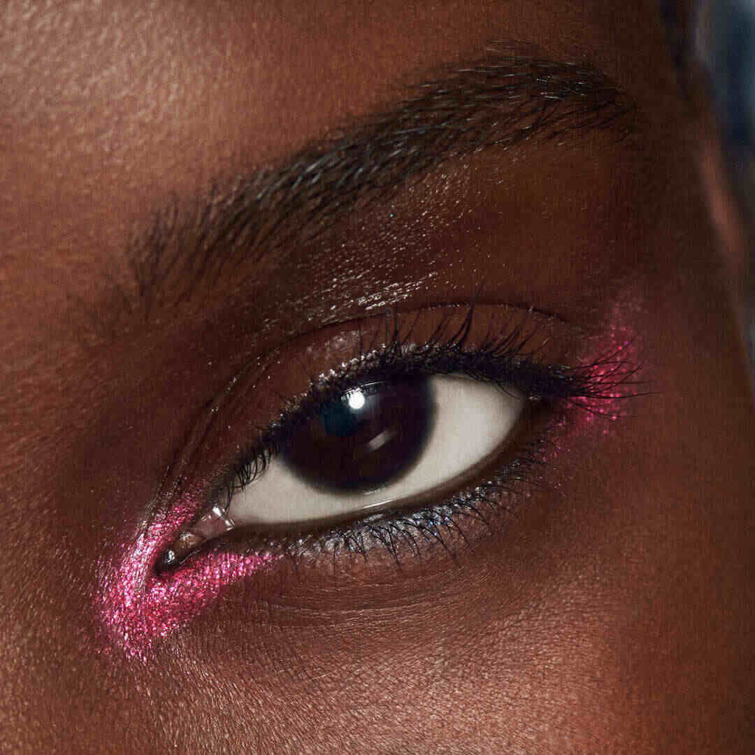 Liquid Metallic - MAC - DAZZLESHADOW - Imagem 5