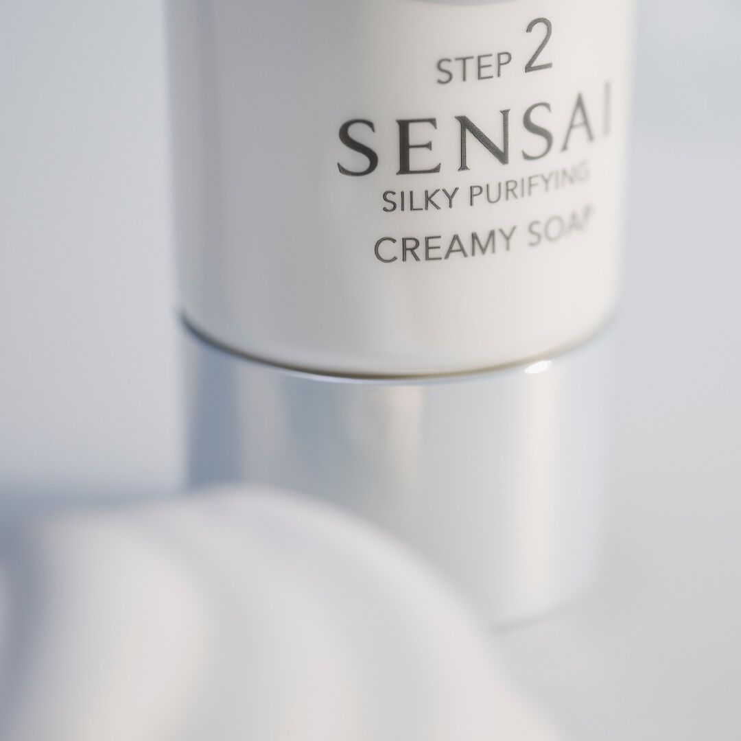 Step 2 - Creamy Soap - SENSAI - SILKY PURIFYING - Imagem 3