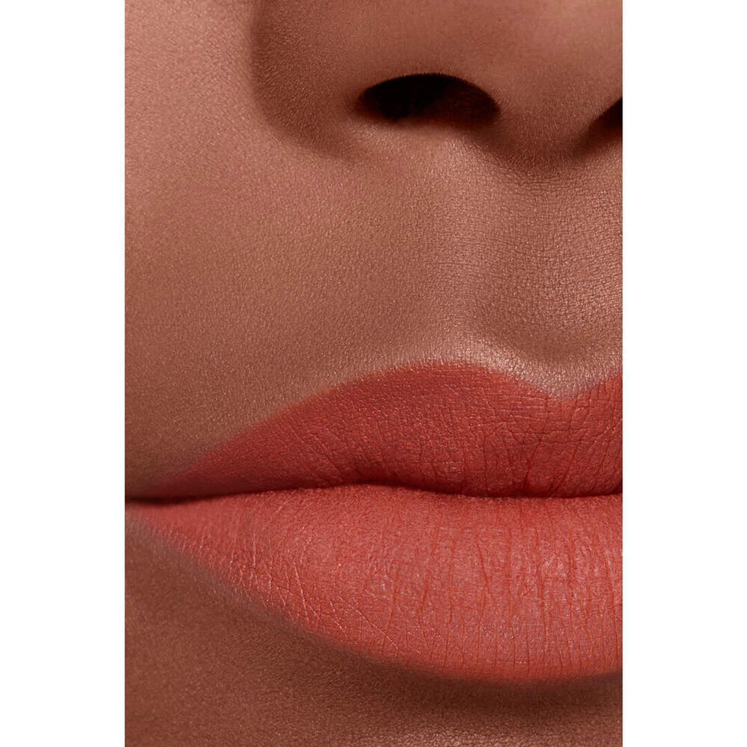 BATOM LÍQUIDO MATE INTENSO DE LONGA DURAÇÃO - CHANEL - ROUGE ALLURE LIQUID VELVET - Imagem 5