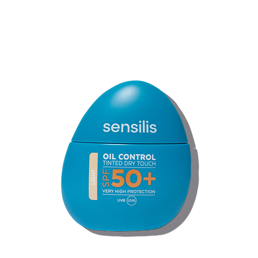 Oil Control Tinted Light SPF50+ - SENSILIS -  - Imagem 1