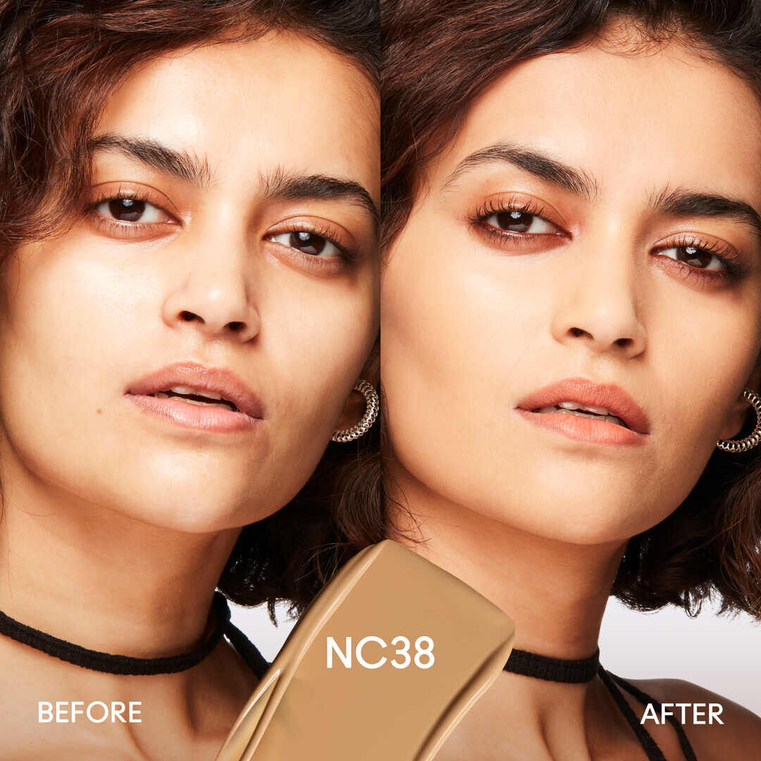 FLUID SPF 15 24HR MATTE FOUNDATION + OIL CONTROL - MAC - STUDIO FIX - Imagem 5