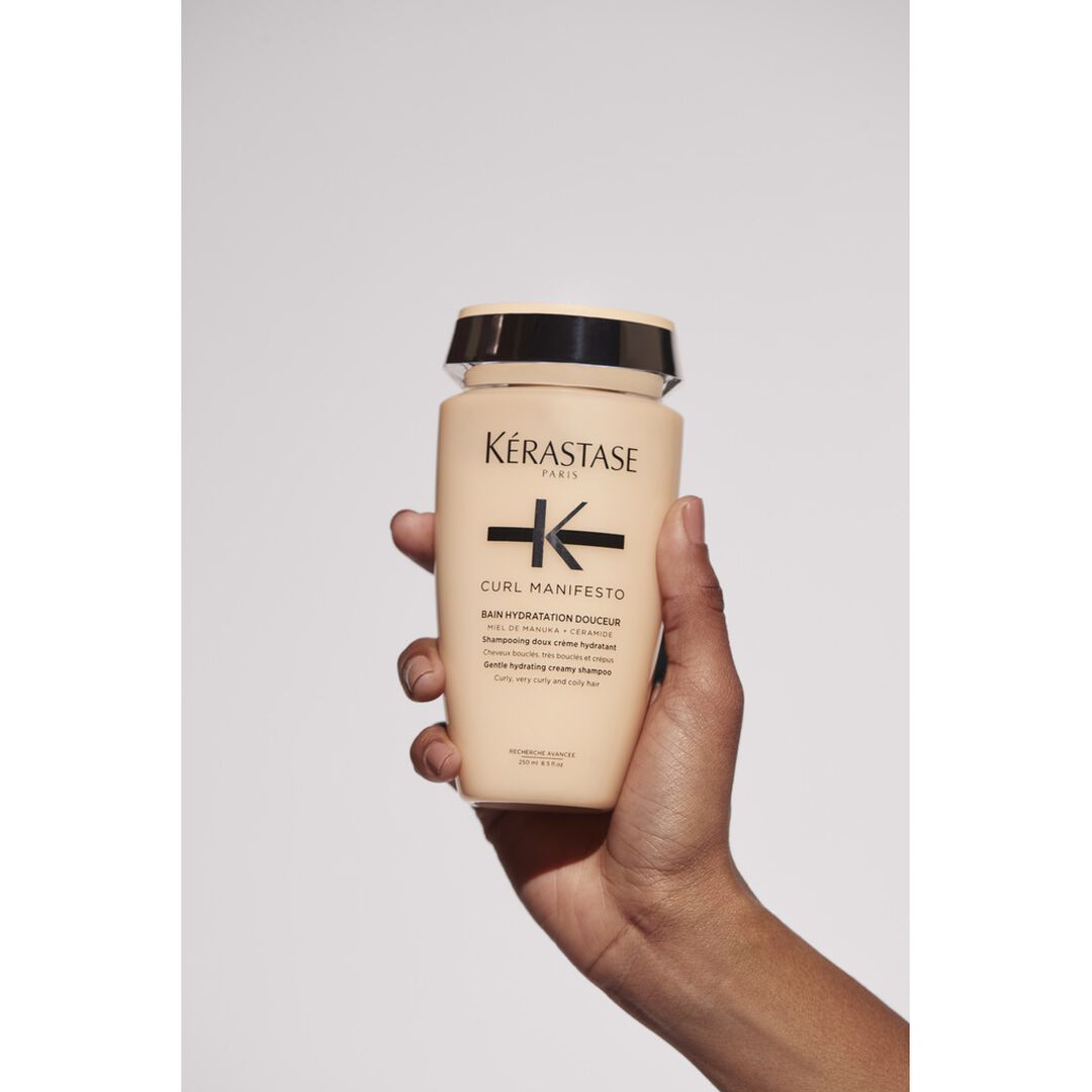 BAIN HYDRATATION DOUCEUR - KERASTASE - Curl Manifesto - Imagem 5