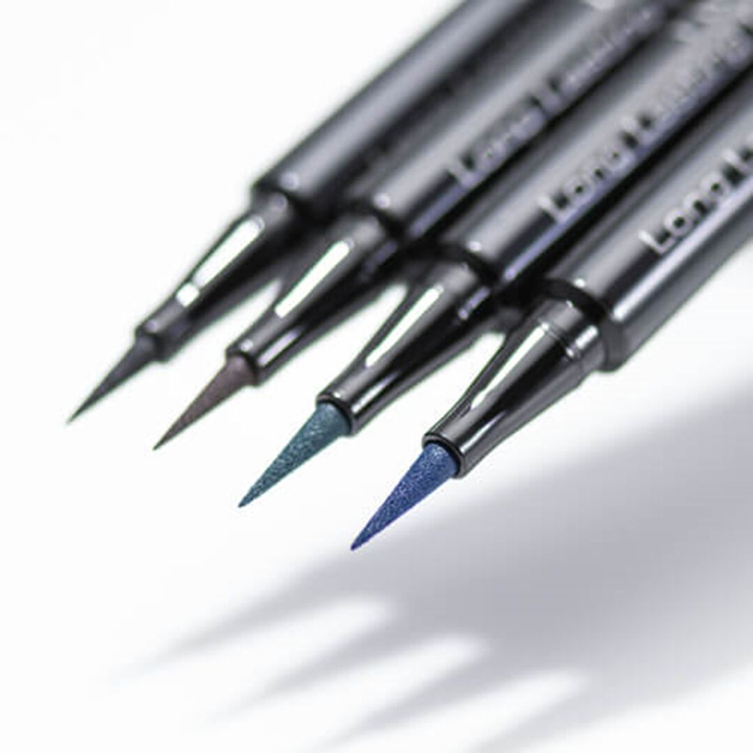Long-Lasting Liquid Liner Intense - ARTDECO -  - Imagem 3