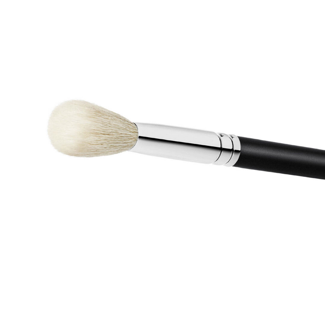 168S LARGE ANGLED CONTOUR BRUSH MAC Perfumes e Companhia