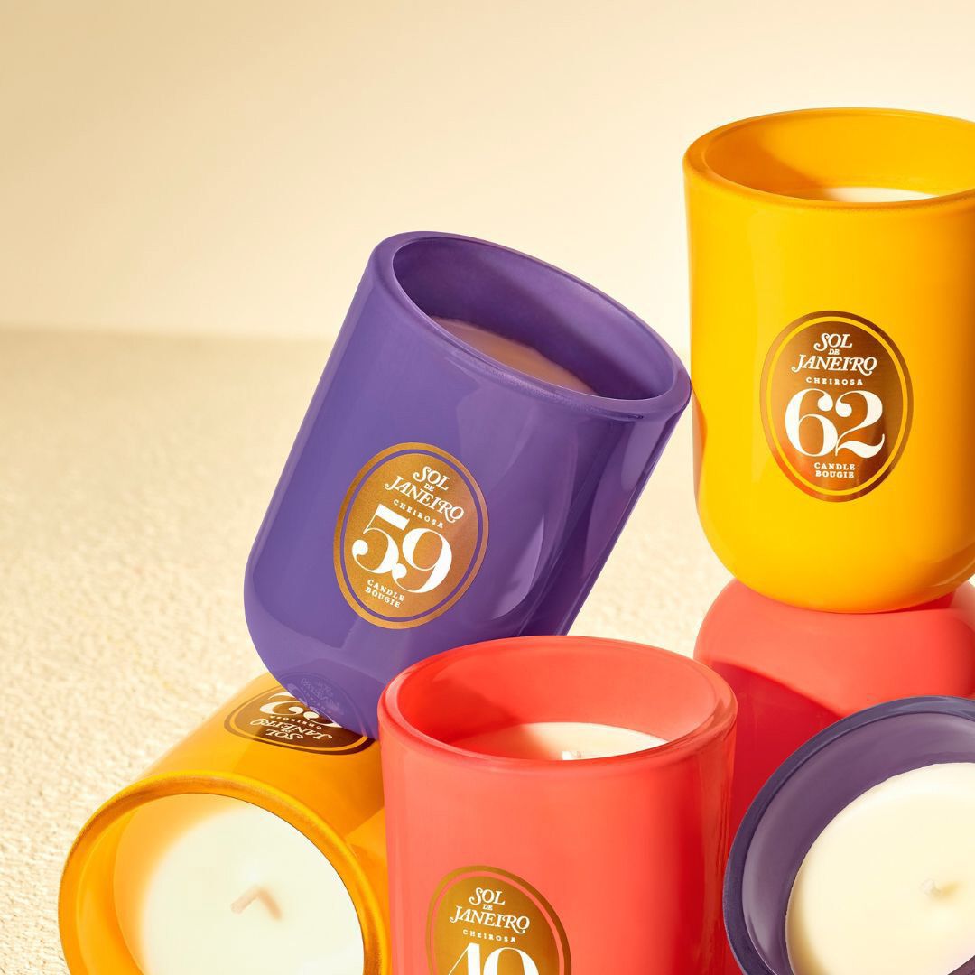 Cheirosa '62 Candle - Sol de Janeiro -  - Imagem 3