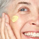 Micro-Dose Anti-Aging Retinol Serum - KIEHL'S - Dermatologist Solutions - Imagem 3