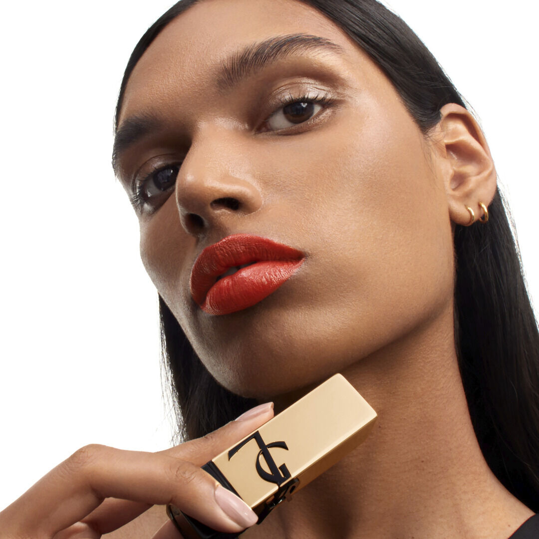 Batom Acabamento Acetinado - Yves Saint Laurent - Rouge Pur Couture - Imagem 3