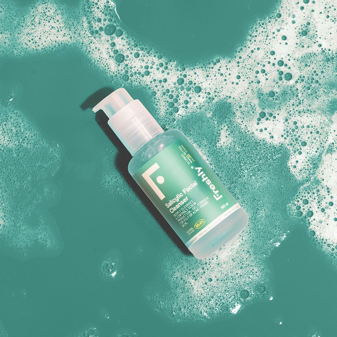 Gel de Limpeza - Salicylic Facial Cleanser - FRESHLY -  - Imagem 4