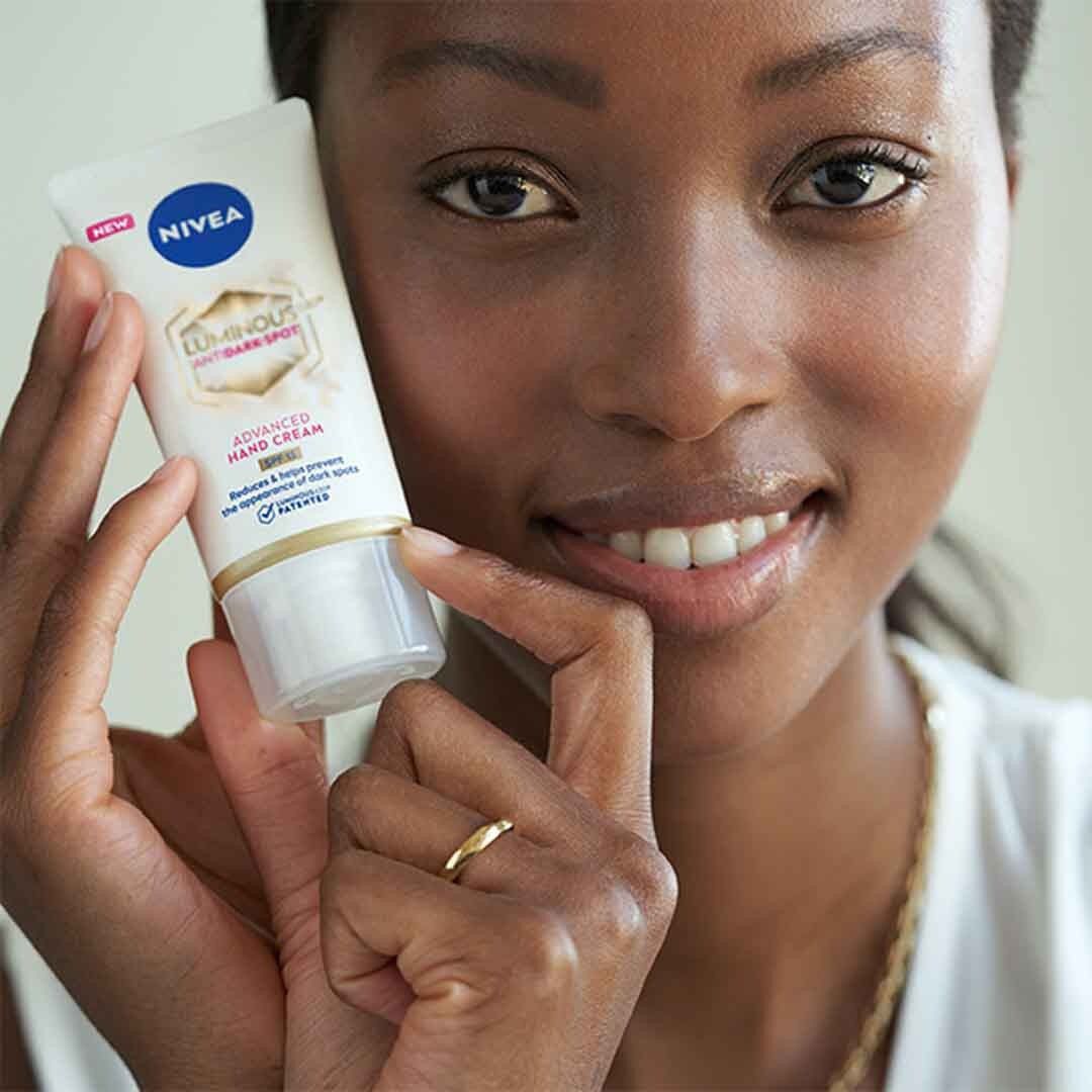 Luminous 630 - Creme de Mãos Anti-Manchas - NIVEA -  - Imagem 4