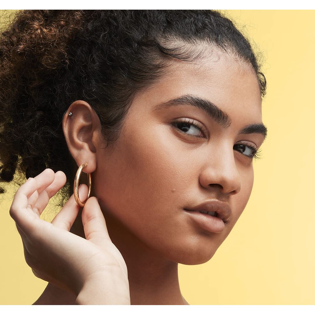 FACE AND BODY RADIANT SHEER FOUNDATION - MAC - STUDIO RADIANCE - Imagem 2