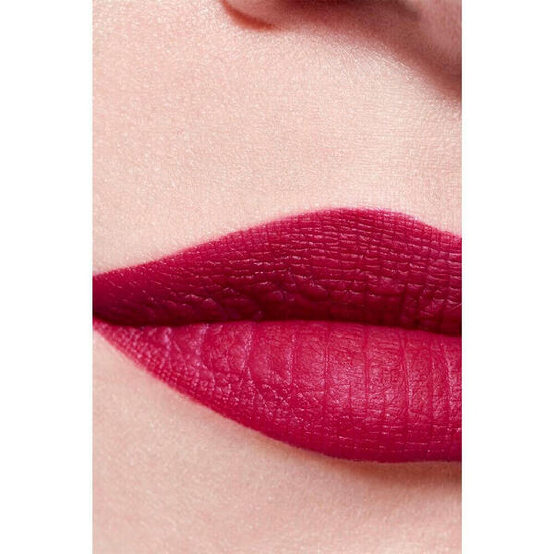 ROUGE ALLURE VELVET - CHANEL - Rouge Noir - Imagem 6