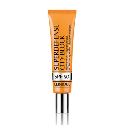 Superdefense™ City Block Broad Spectrum SPF 50 Daily Energy + Face Protector - CLINIQUE - Superdefense - Imagem