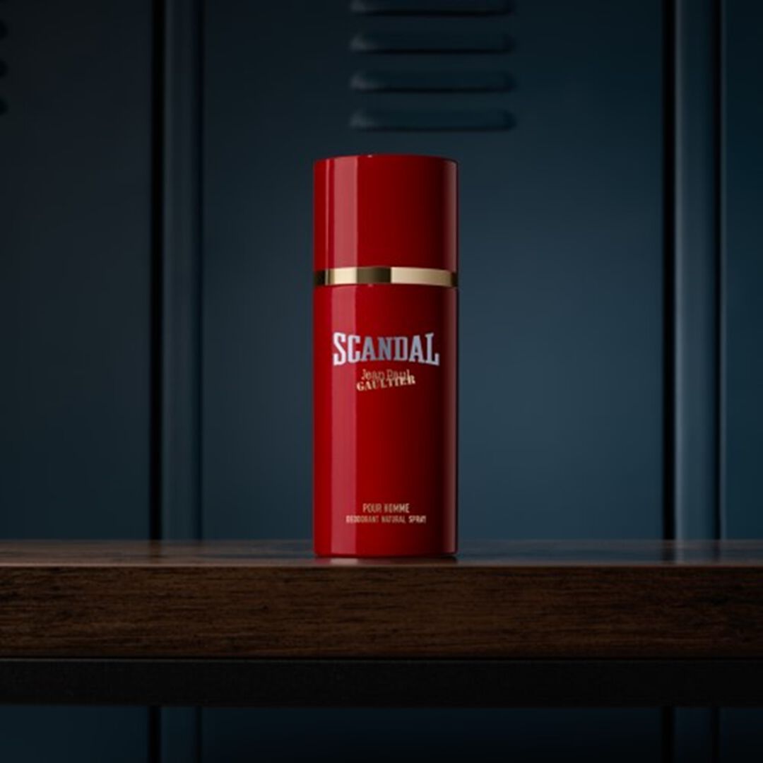 Pour Homme EDT DEODORANT SPRAY 150ML - Jean Paul Gaultier - Scandal Him - Imagem 2