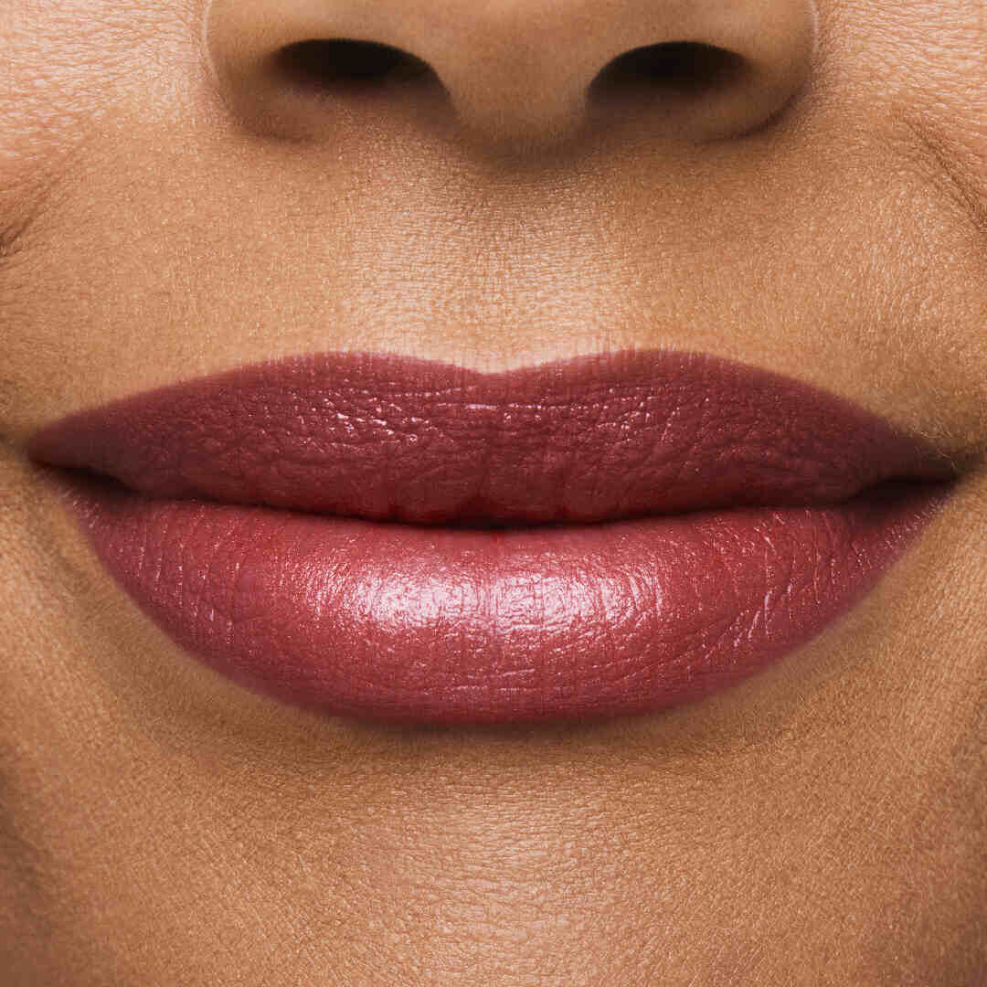 Hi-Lustre Lipstick - Est&eacute;e Lauder - Pure Color - Imagem 2