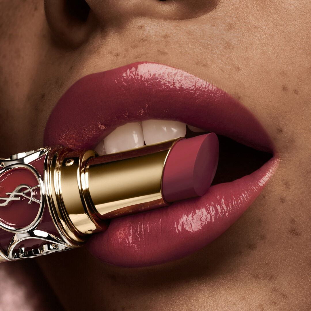 Rouge Volupté Shine - Yves Saint Laurent - YVES SAINT-LAUREN MAQUILHAGEM - Imagem 3