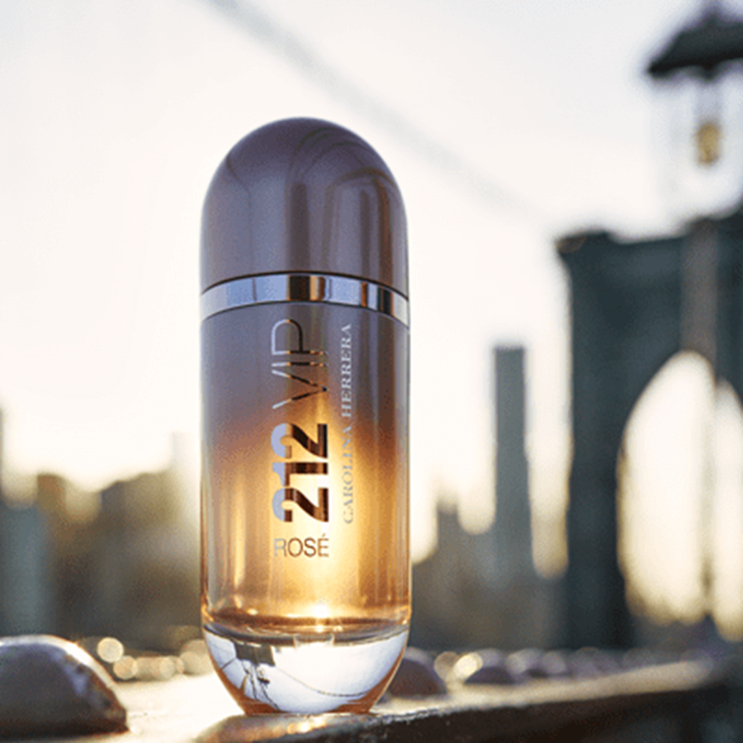 Eau de Parfum - CAROLINA HERRERA - 212 VIP ROSÉ - Imagem 3