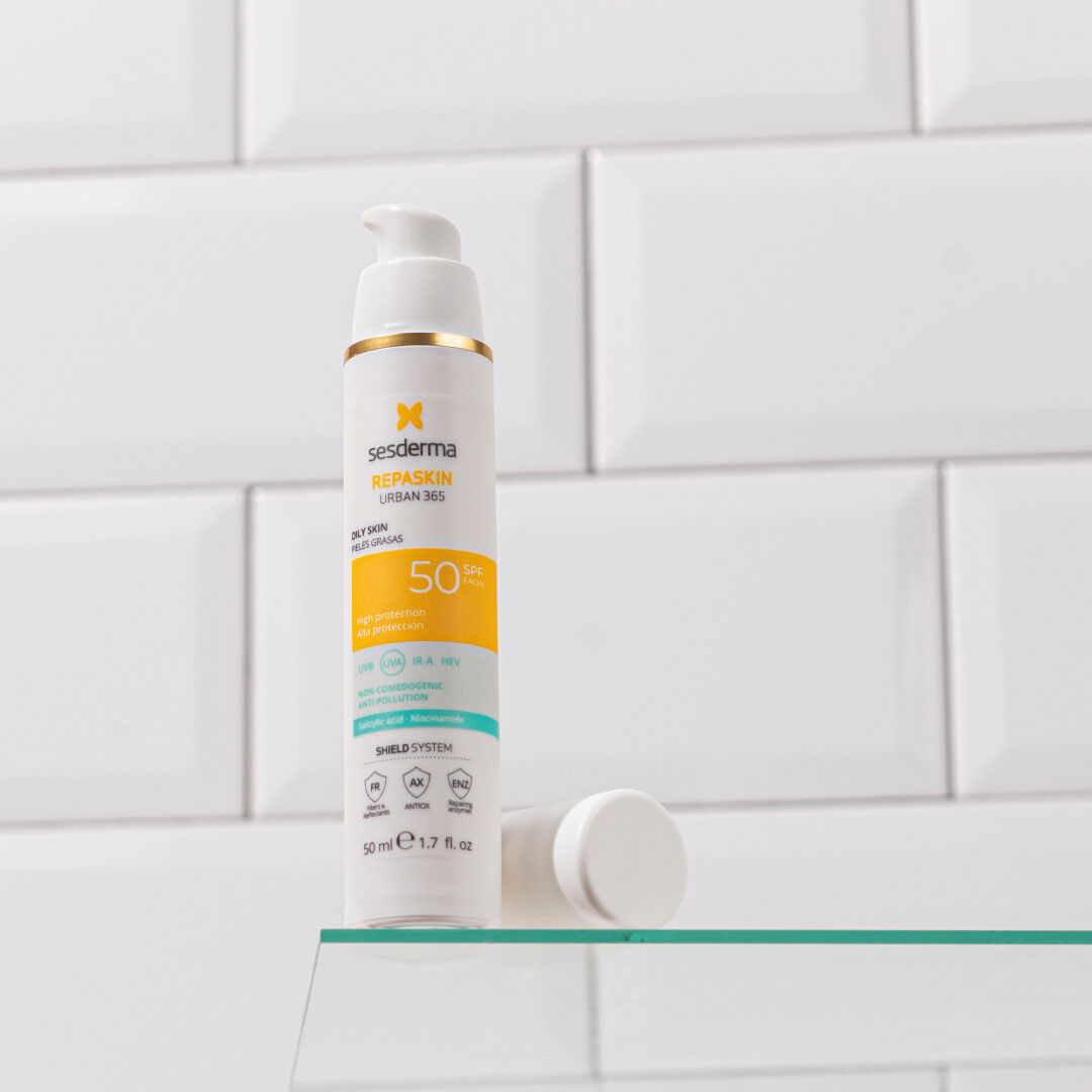 Repaskin Urban 365 Pele Oleosa SPF50 - SESDERMA -  - Imagem 2