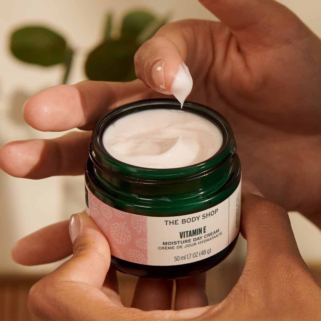 Creme de Dia Vitamin E - The Body Shop - BODY SHOP - Imagem 2