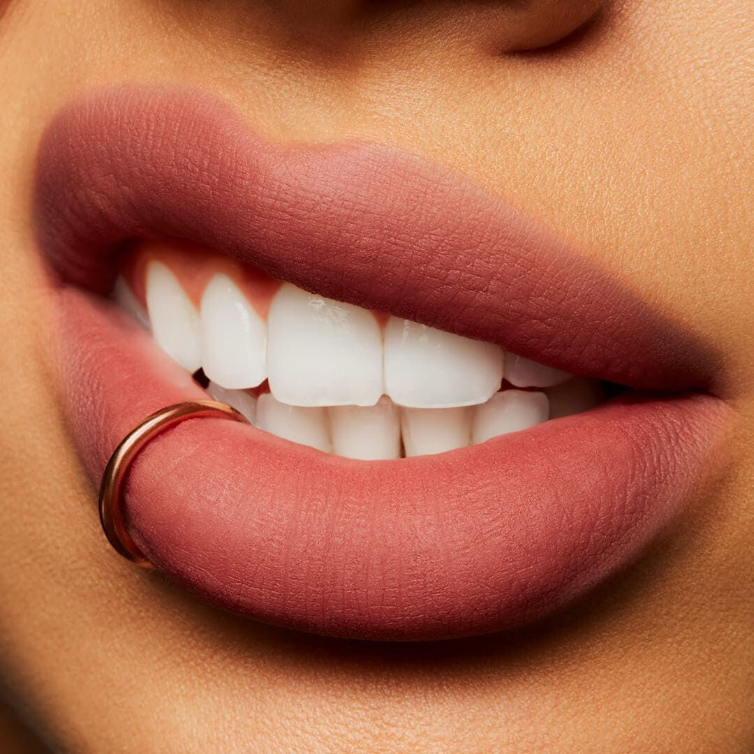 LIQUID LIPCOLOUR - MAC - POWDER KISS - Imagem 5