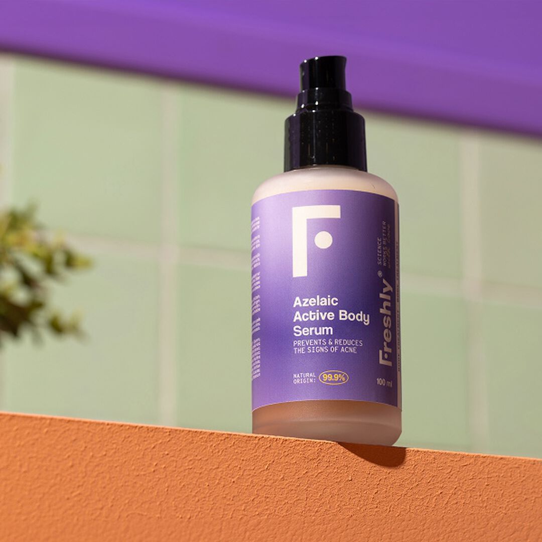 Sérum para acne corporal - Azelaic Active Body Treatment - FRESHLY -  - Imagem 3