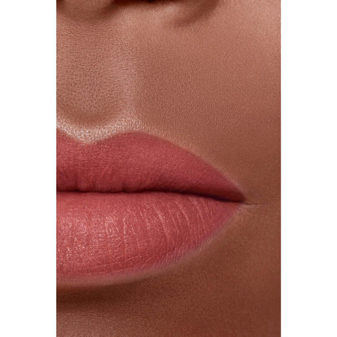 Batom Mate Luminoso - CHANEL - Rouge Allure Velvet - Imagem 6