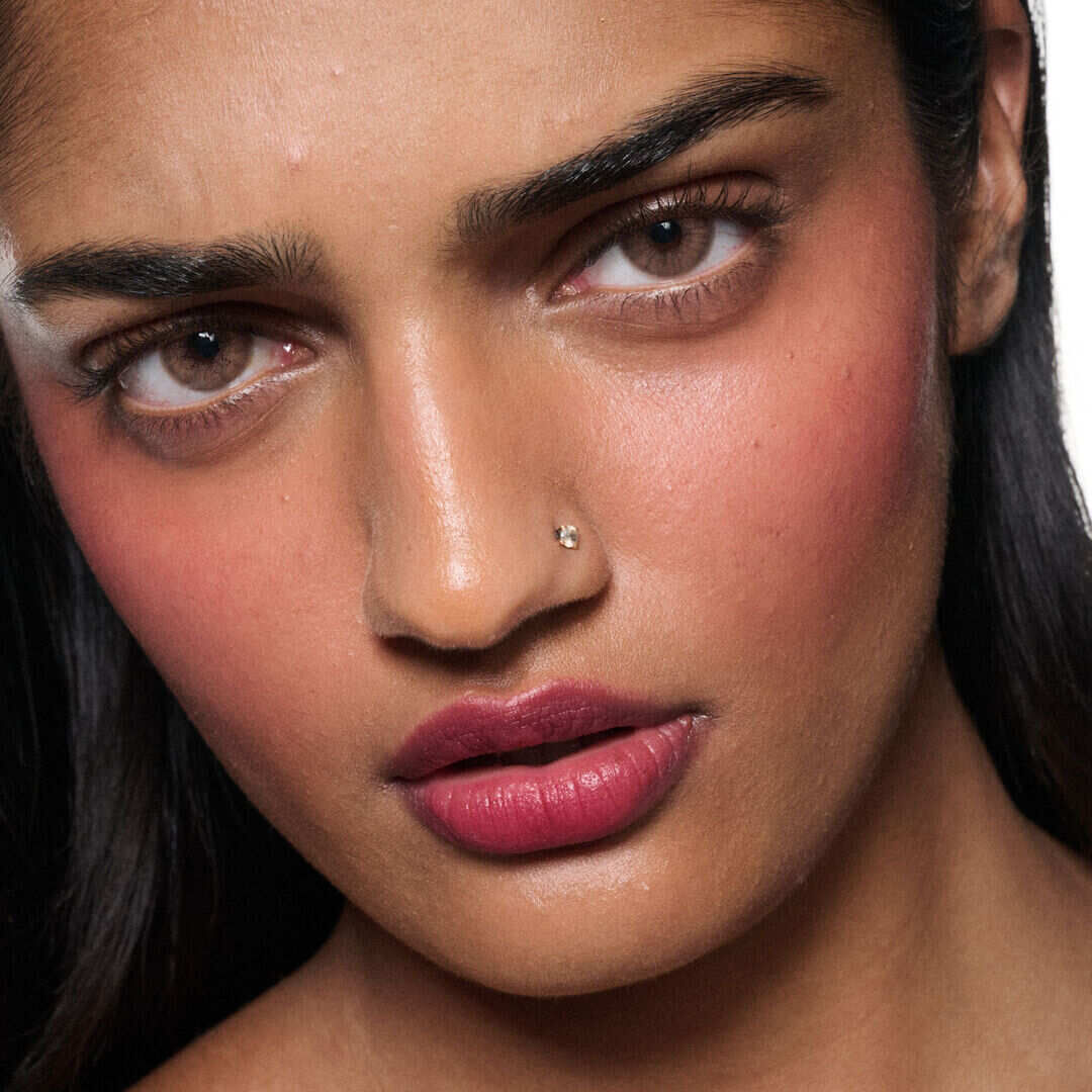 Lip & Cheek Mousse - MAC - POWDER KISS - Imagem 5