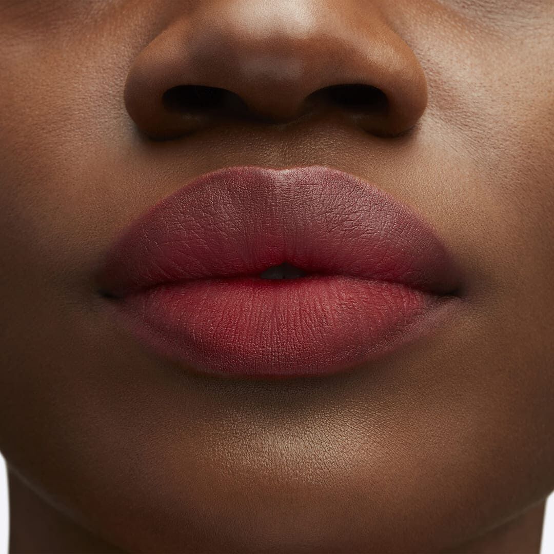 LIPSTICK - MAC - POWDER KISS - Imagem 3