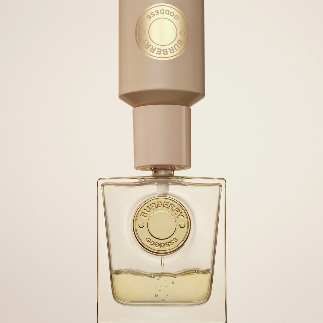 Eau de Parfum Recarga - BURBERRY - Burberry Goddess - Imagem 7
