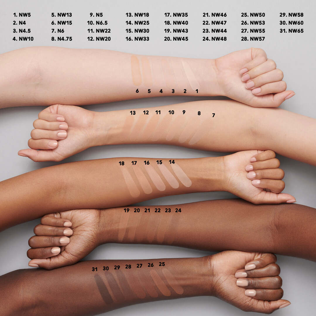 FLUID SPF 15 24HR MATTE FOUNDATION + OIL CONTROL - MAC - STUDIO FIX - Imagem 4