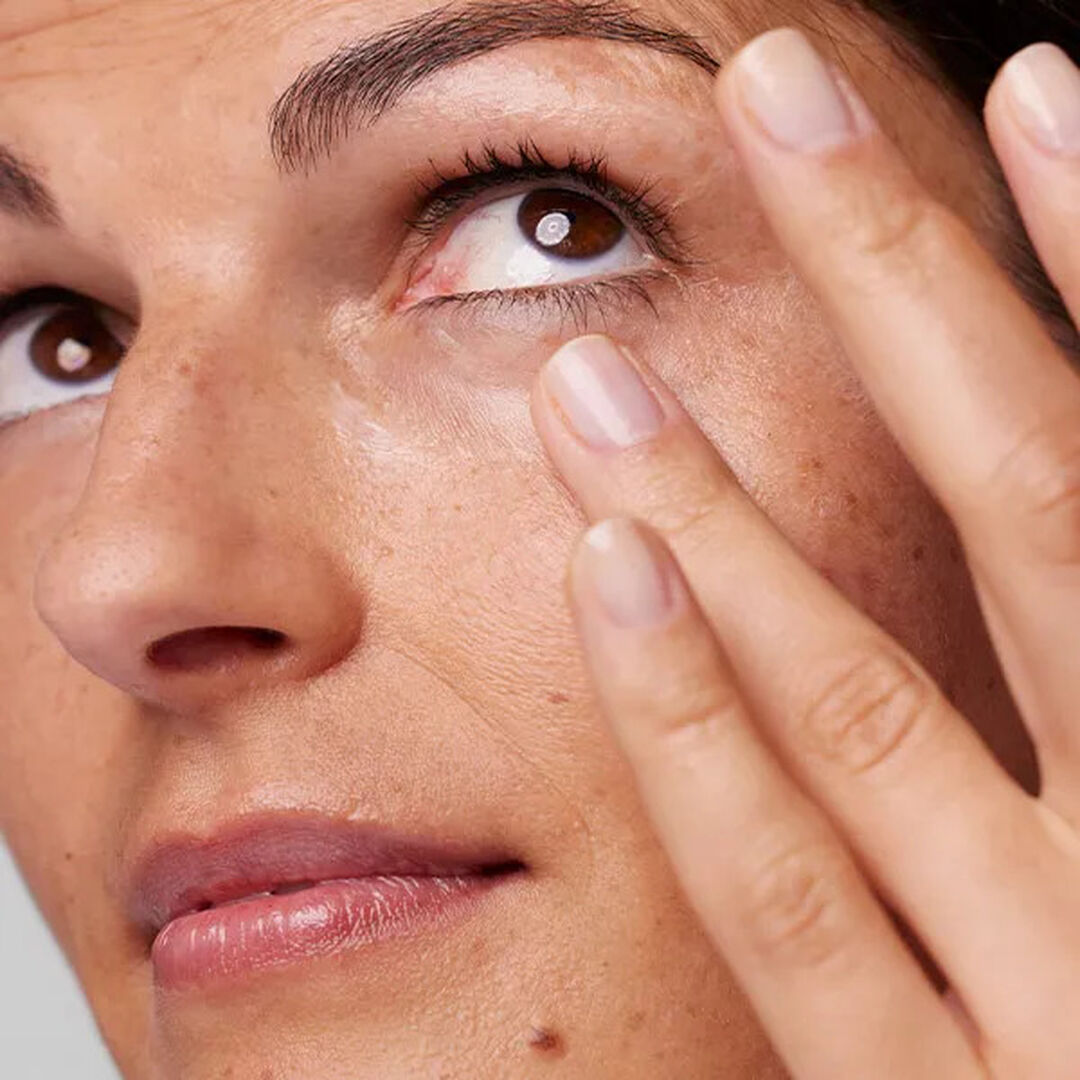 Wrinkle Correcting Eye Cream - CLINIQUE - Smart Clinical Repair - Imagem 3