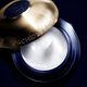 Orchid&eacute;e Imp&eacute;riale Creme de Contorno de Olhos com Concentra&ccedil;&atilde;o Molecular - GUERLAIN - ORCHID&Eacute;E IMP&Eacute;RIALE - Imagem 3