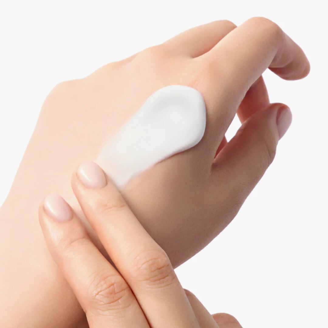Vitalizing Hand Cream - SWISS PERFECTION - Cellular Perfect Repair - Imagem 2