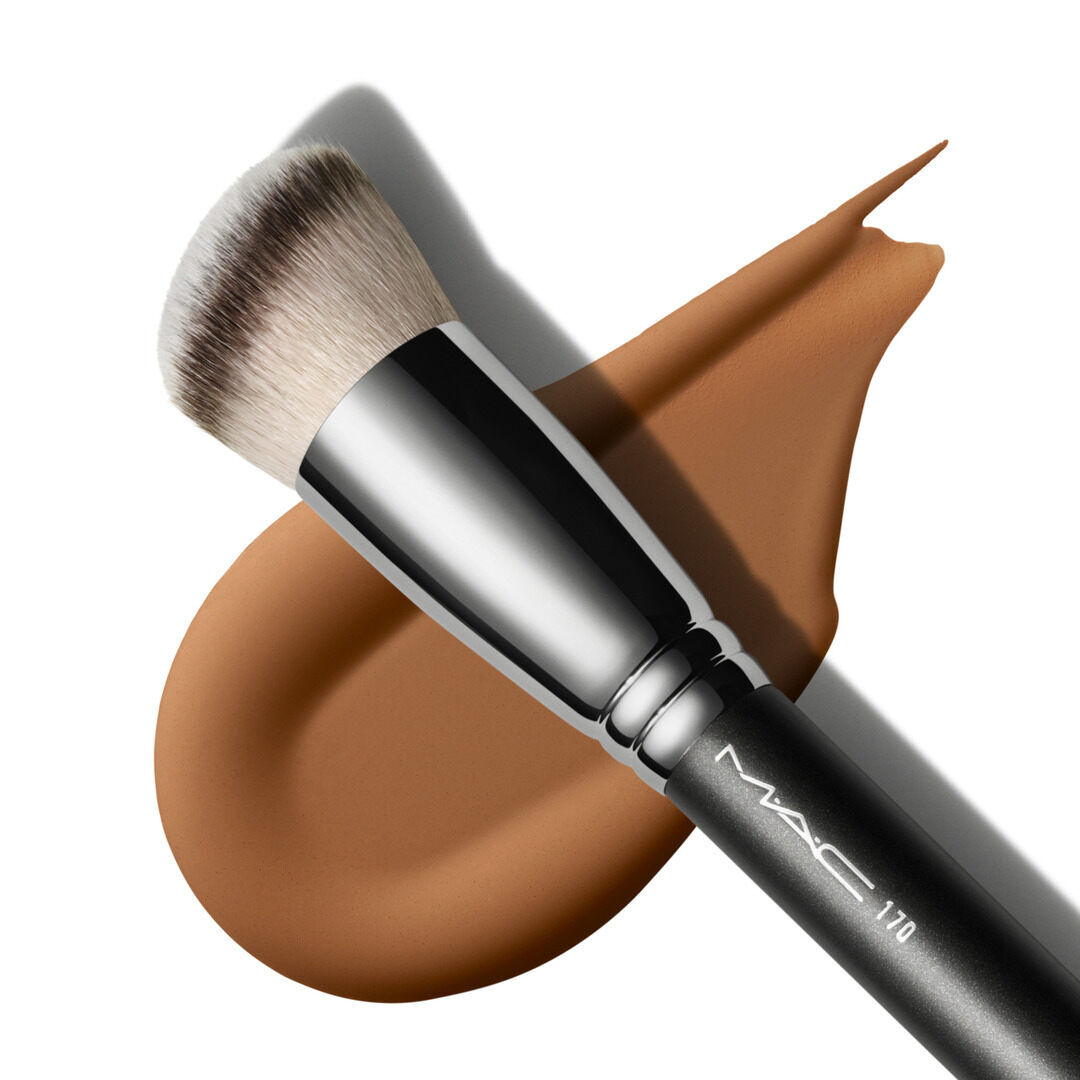 170 SYNTHETIC ROUNDED SLANT BRUSH - MAC -  - Imagem 5