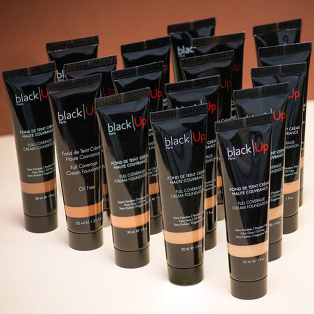 Full Coverage Cream Foundation - BLACK UP -  - Imagem 3