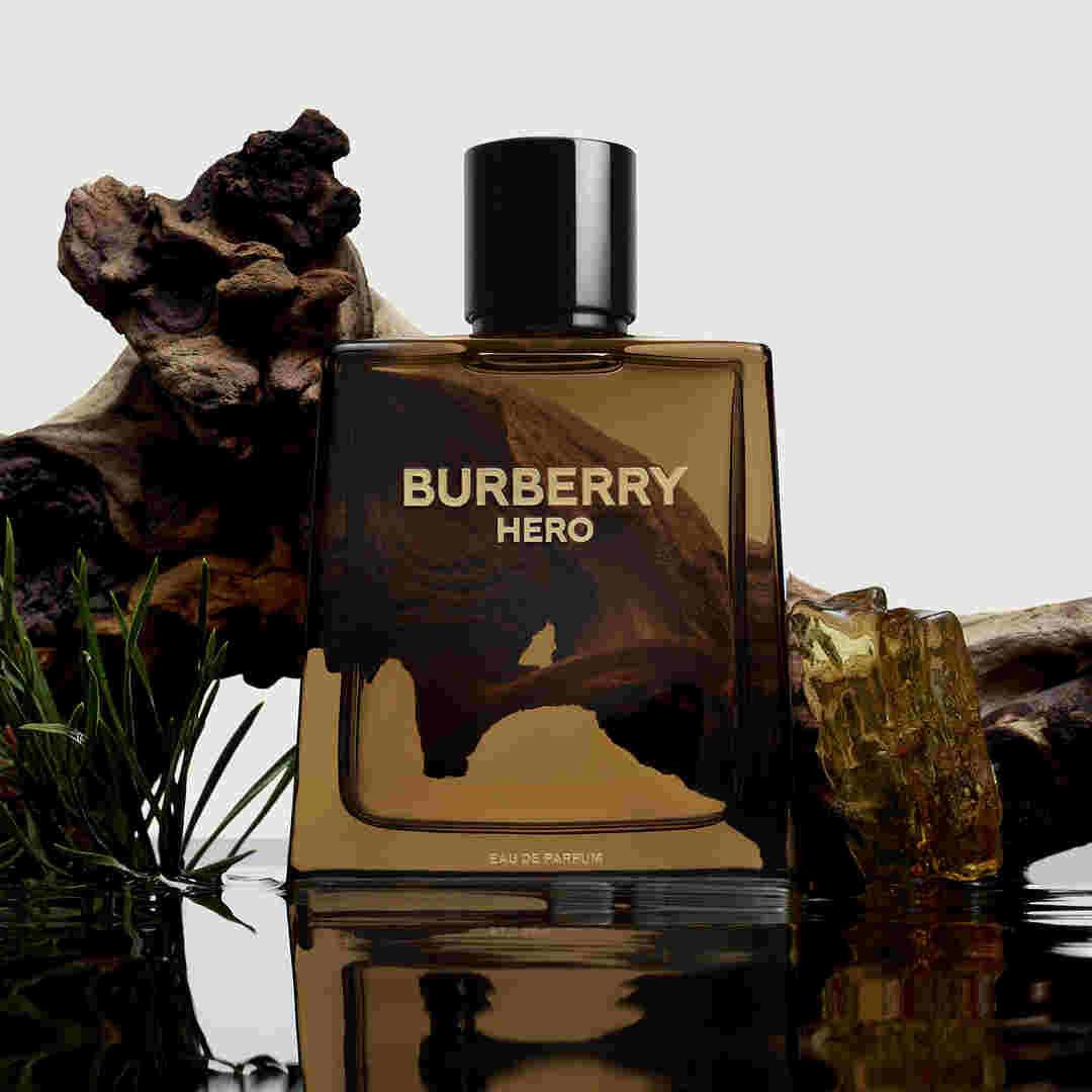 Eau de Parfum - BURBERRY - Burberry Hero - Imagem 11
