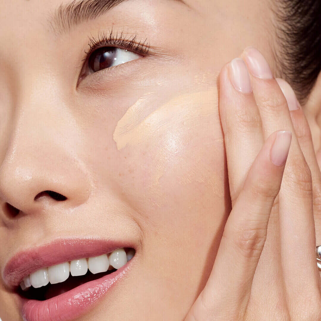 Vitamin Makeup SPF 50 - CLINIQUE - Even Better Clinical&trade; - Imagem 7
