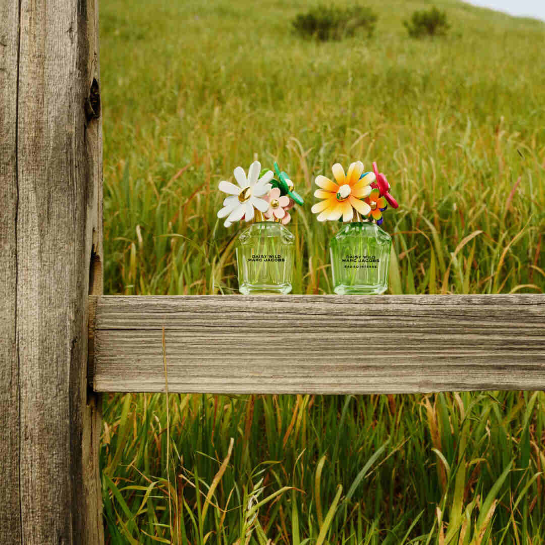 Eau de Parfum - MARC JACOBS - WILD EAU SO INTENSE - Imagem 3