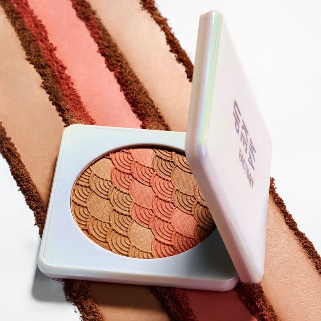 Laguna Sun Blushing Bronzer - MAKE UP FACTORY - BRONZING 2026 - Imagem 2