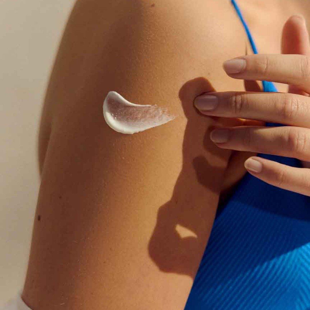 Nive Sun - Loção Protect & Moisture FP50+ - NIVEA -  - Imagem 2