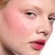 Lip & Cheek Mousse - MAC - POWDER KISS - Imagem 4