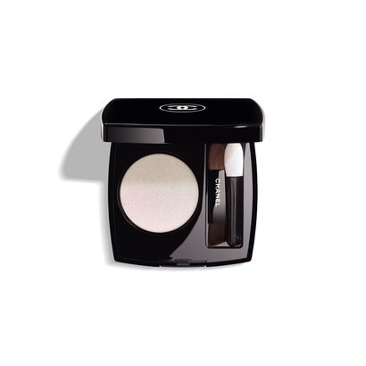 SOMBRA DE LONGA DURAÇÃO MULTIUSOS - CHANEL - OMBRE ESSENTIELLE - Imagem