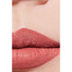 Batom Mate Luminoso - CHANEL - Rouge Allure Velvet - Imagem 2