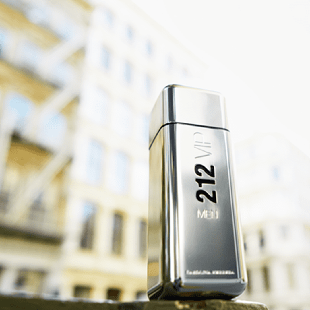 Eau de Toilette - CAROLINA HERRERA - 212 VIP/H - Imagem 7